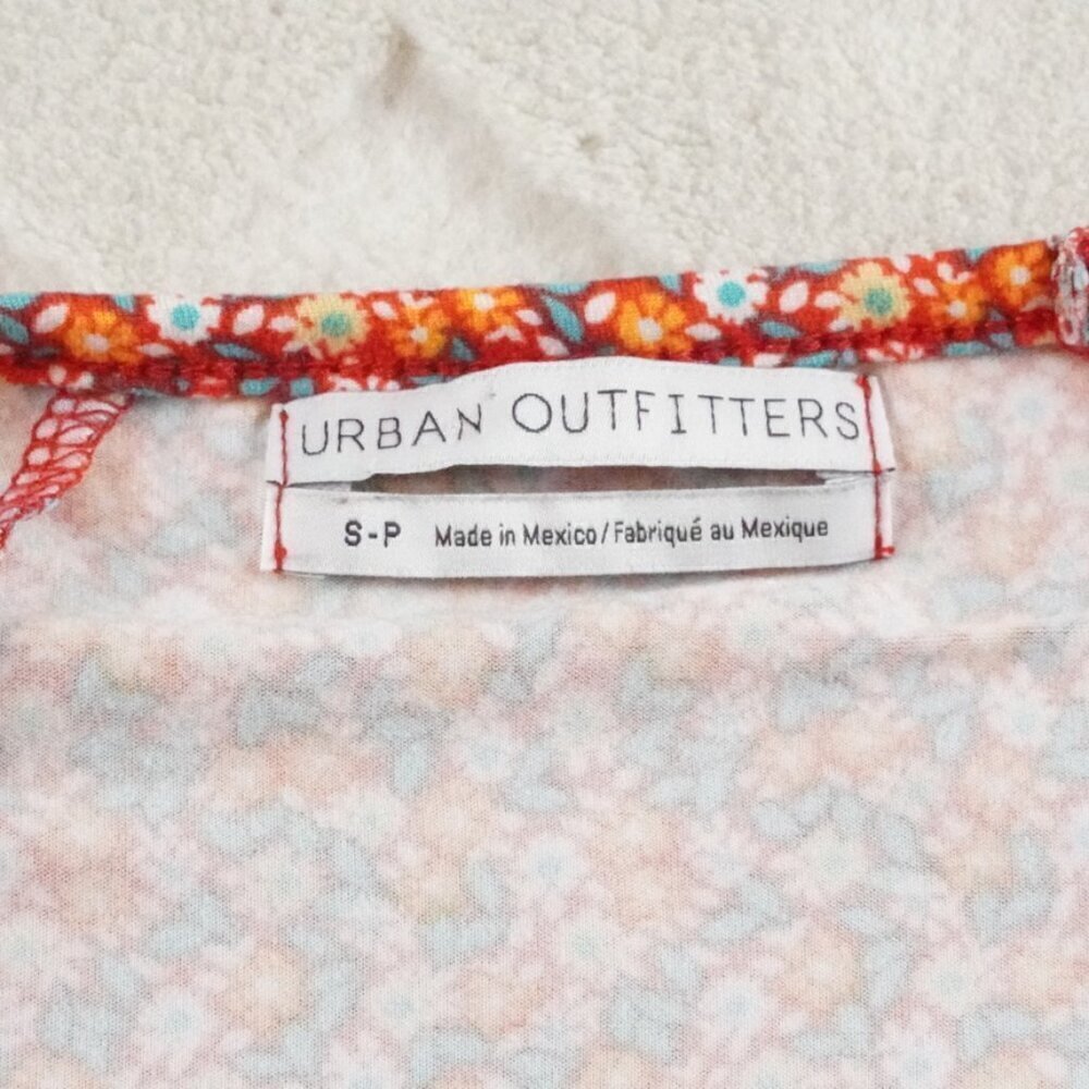Urban Outfitters Tiered Mini Dress Womens Small Floral Print Dolman Sleeve - Picture 3 of 11